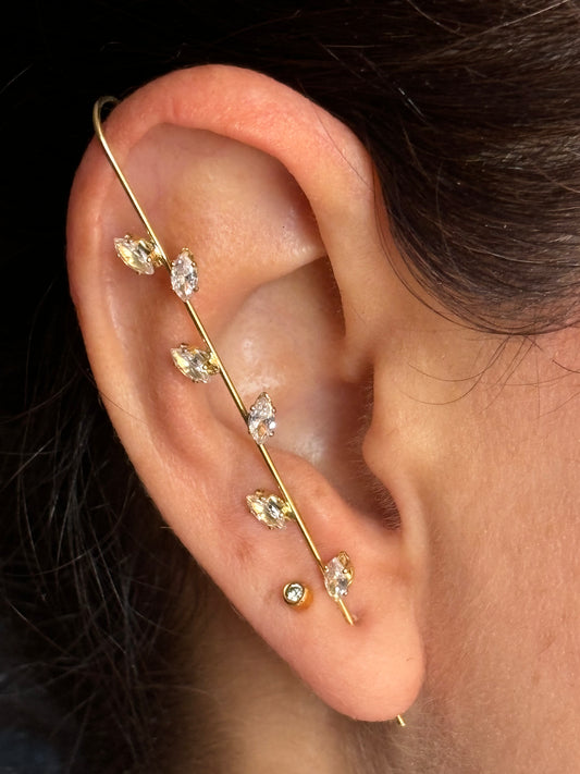 👸🏼👂💎 Hook Earrings 1und $50.000  -  Set x 3 Unidades $90.000. 40% OFF 👸🏼👂💎